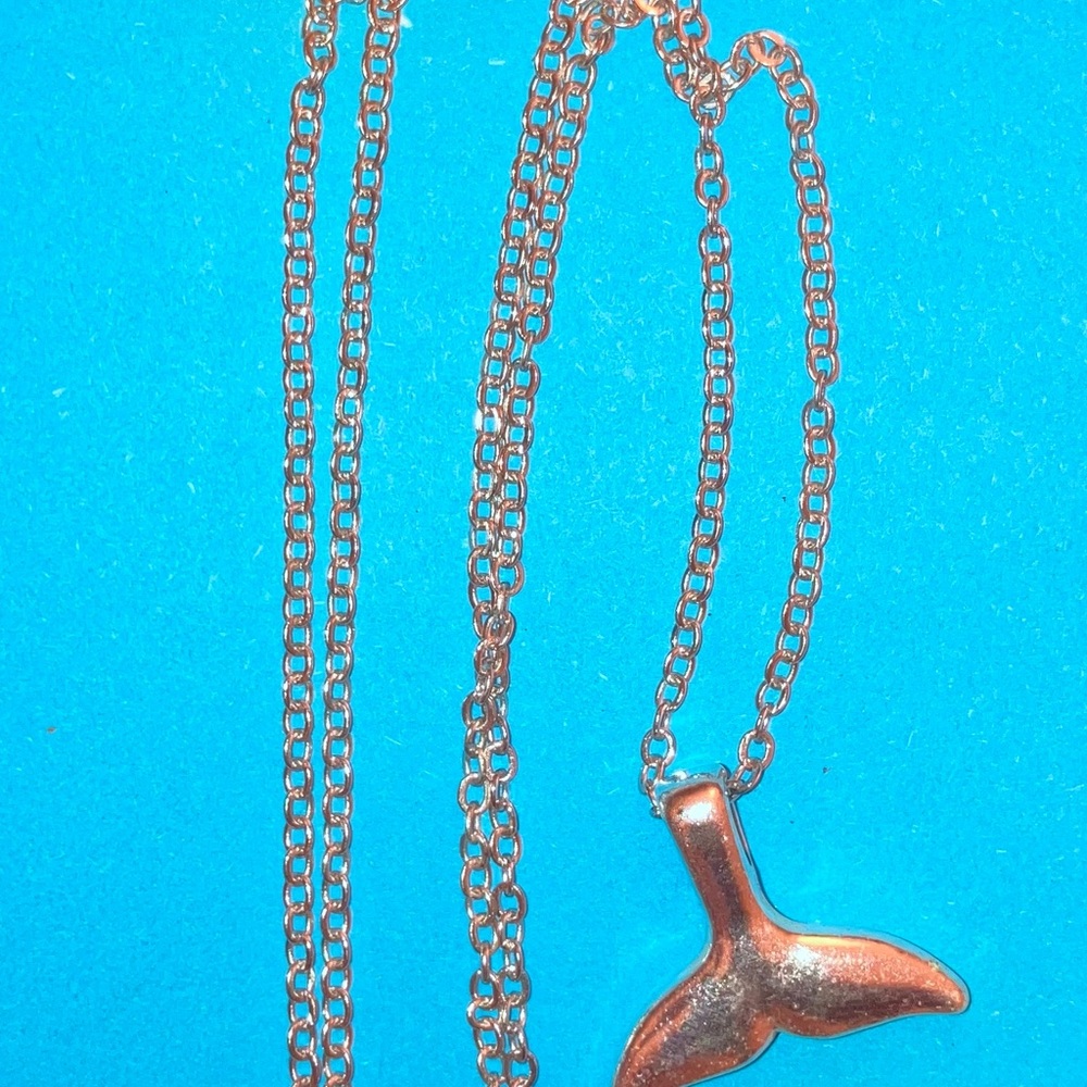 Silver Whale Tail Pendant Necklace